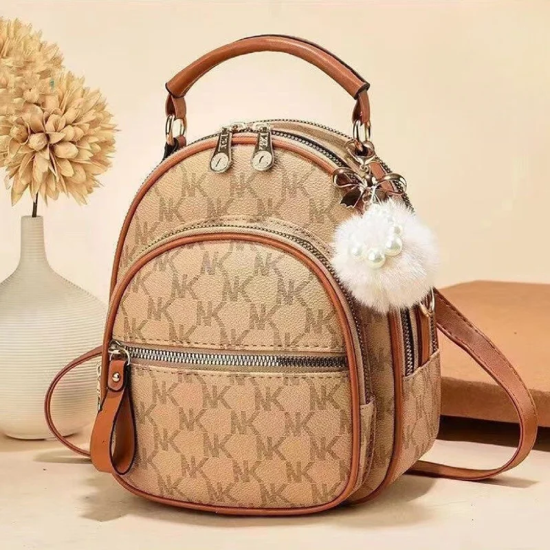 Chic Style, Always In Vogue G3100 Convertible Ladies Backpack