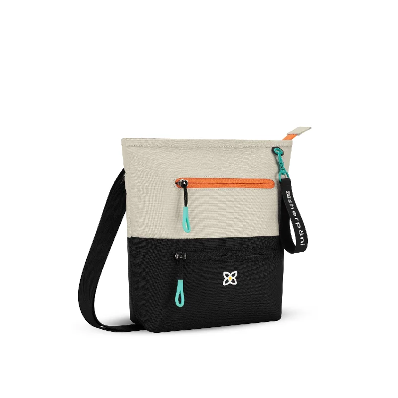 Trendy Threads Sherpani Sadie V1 Crossbody bluff