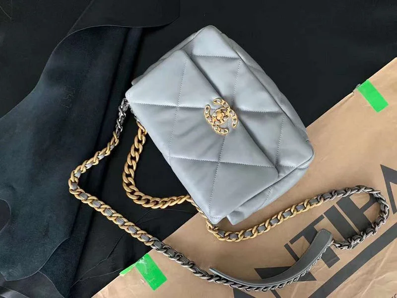 Spacious And Discounted Bags CNL - Zynteeq - 1970