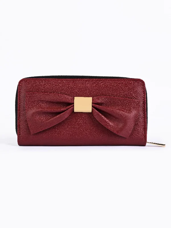 Spacious And Discounted Bags Textured Wallet
