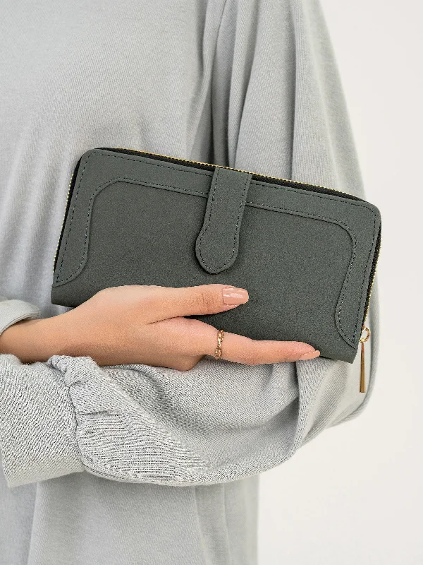 Evening Events Classic Wallet