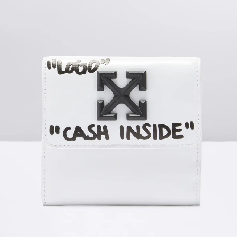 Rustic Bags For Outdoor And Nature-Inspired Looks Off-White White Leather Wallet