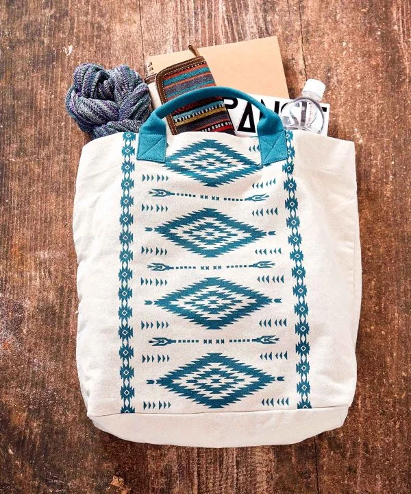 TURQUOISE