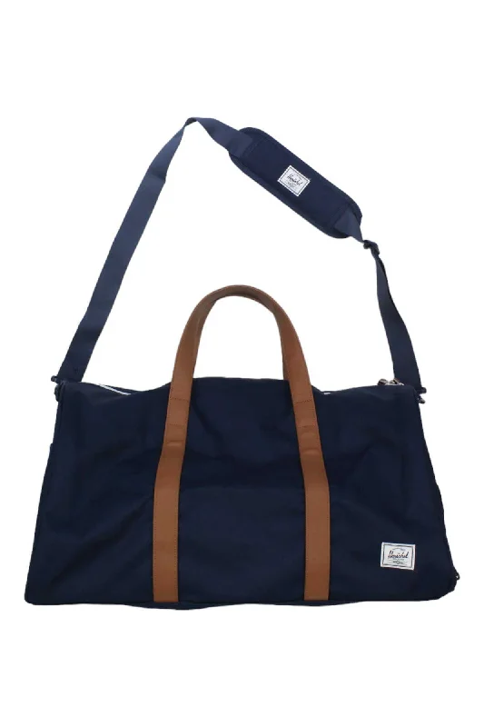 navy:#30374b