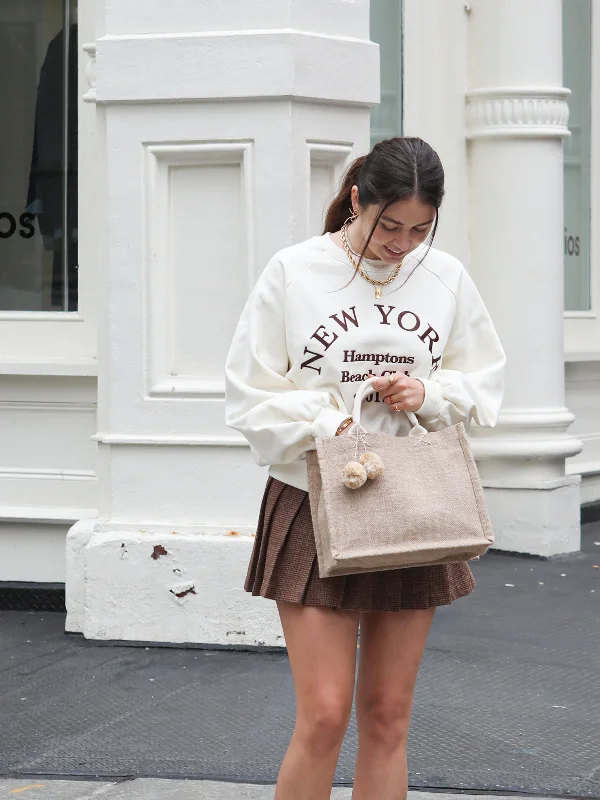Trendy Bags For Women And Men In 2025 Jute Canvas Gift Bag With Pompom