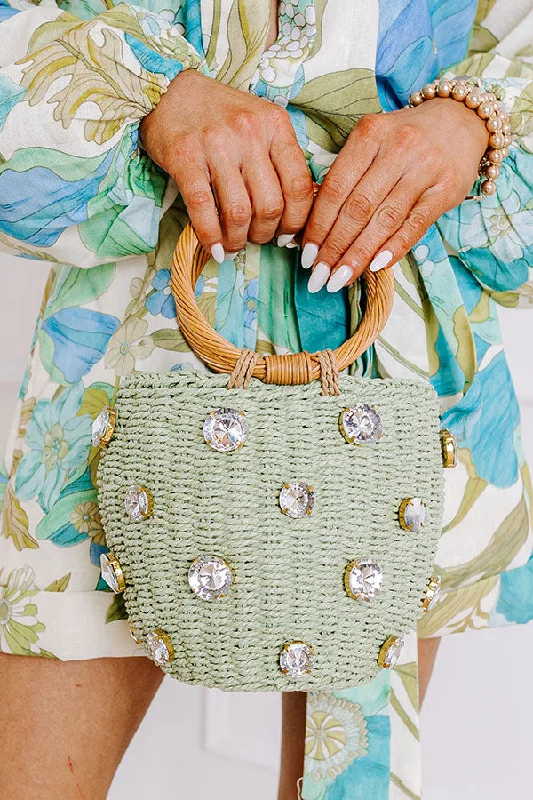 Tsa-Approved Bags For Hassle-Free Airport Security All The Vibes Straw Woven Bucket Bag in Pear