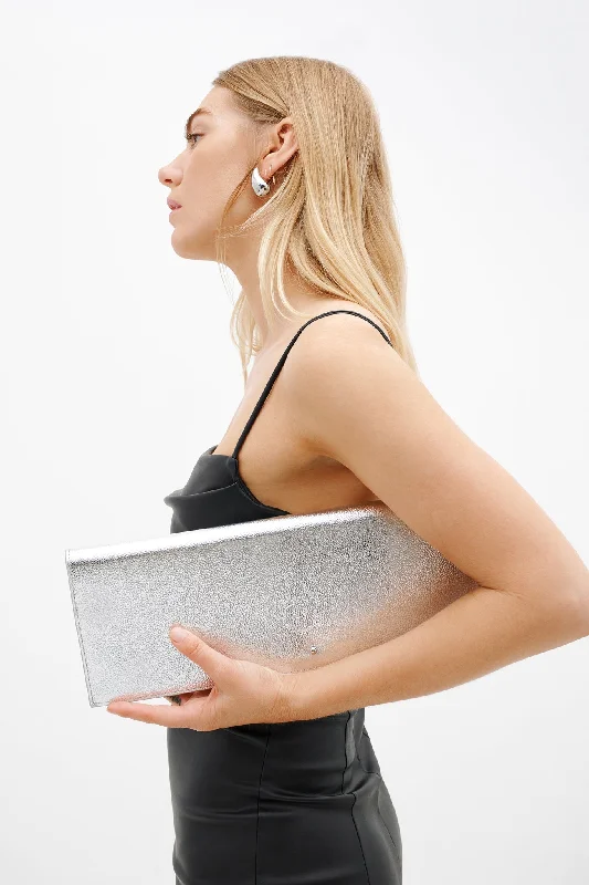 Luxury Bags With Premium Materials And Craftsmanship Belle Leather Clutch