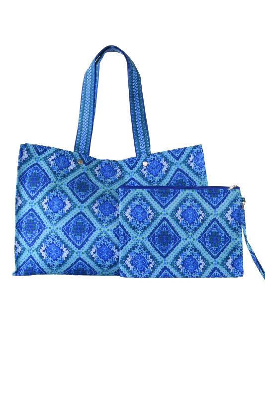 Black Friday Deals On Stylish Handbags Weekender Tote / Aqua Diamond
