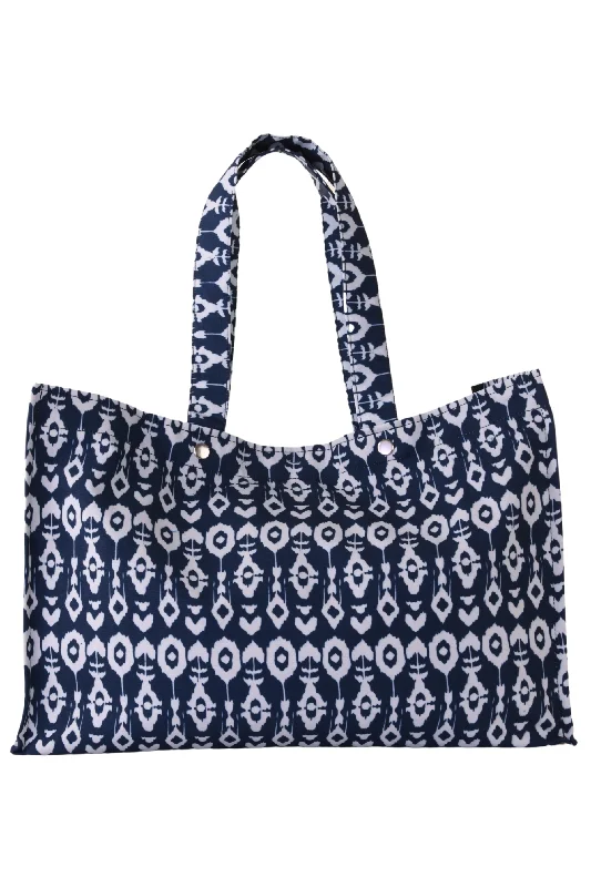 Cyber Monday Discounts On Bags Weekender Tote / Indigo Ikat
