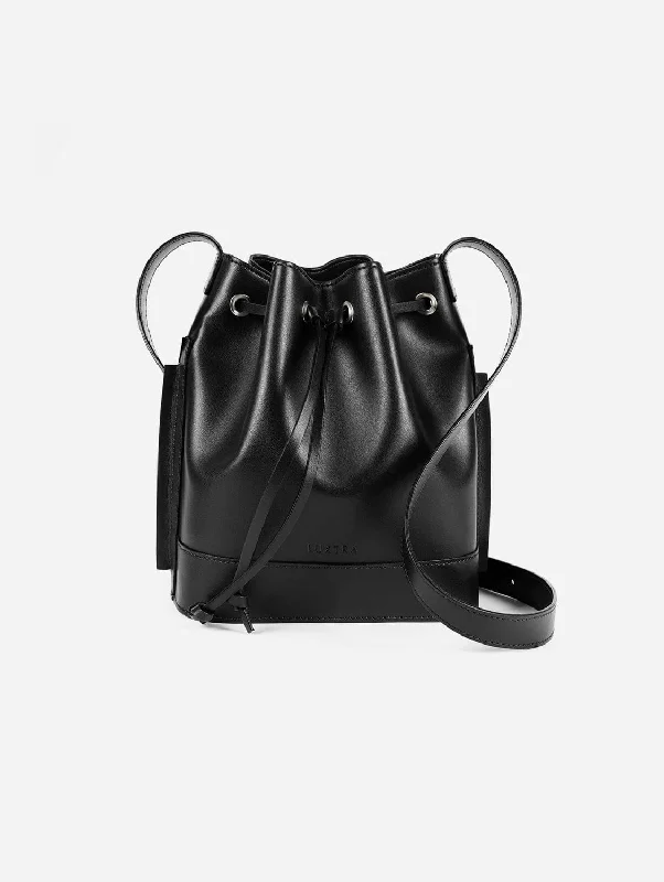 Inspired Bags For Modern Sophistication The Daphne Apple Leather Vegan Bucket Bag | Black