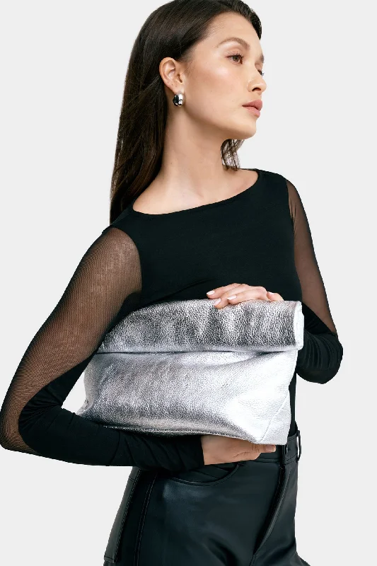 Designer Bags For Luxury Collectors With Offers Flora Clutch