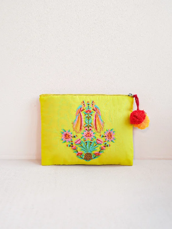 Hot Items Ortiga Bag Parrot Embroidery on Lime Jacquard