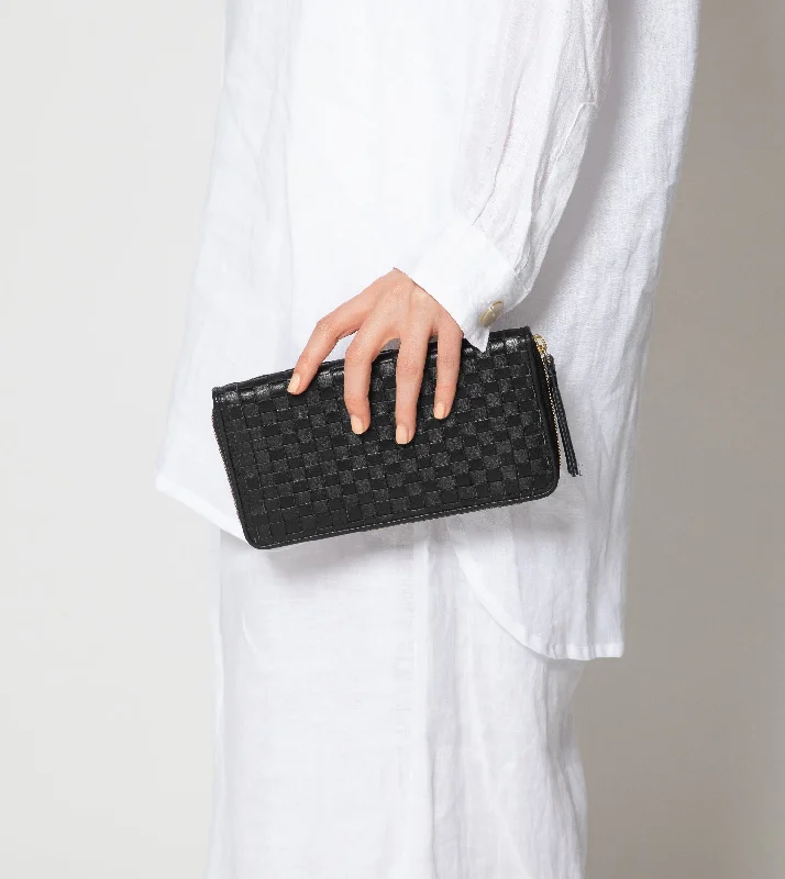 Vintage Bags For Retro And Classic Fashion Lovers Tiegs Zip Wallet | Black