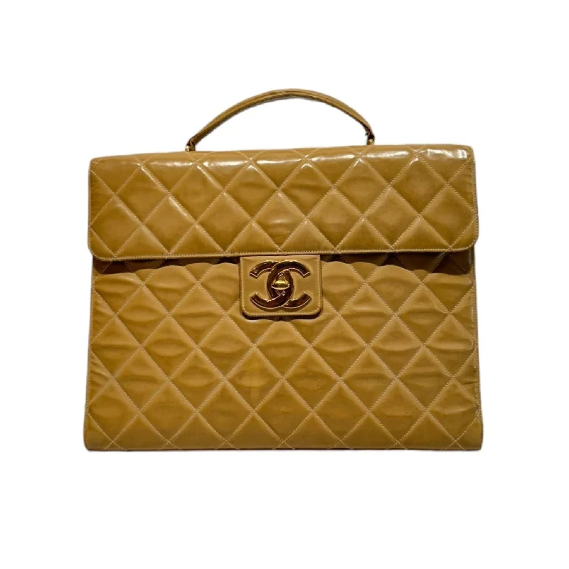 Bags For Outdoor Adventures CHANEL/Briefcase/OS/Leather/BEG/CC Turnlock Matelasse