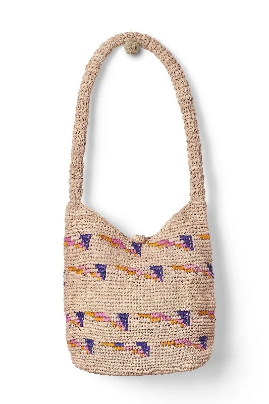 Vintage-Inspired Raffia Bucket Bag