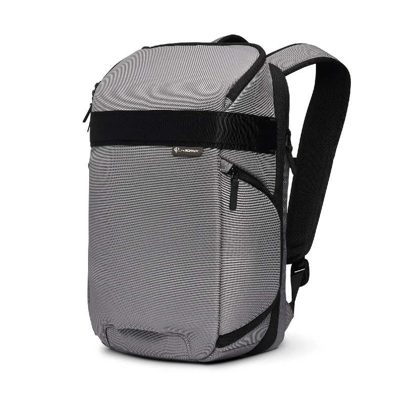 Luxury Bags On Sale Nomatic Luma 18L Camera Pack - Stone