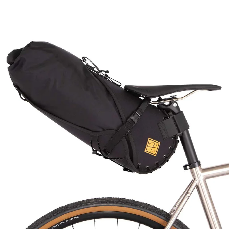 Rustic Bags For Outdoor And Nature-Inspired Looks Saddle Bag | 14L