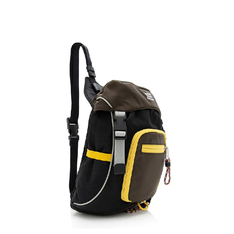 Chic Bags For Office Professionals And Urban Dwellers Burberry Nylon Leo Medium Sling Bag (SHF-21711)