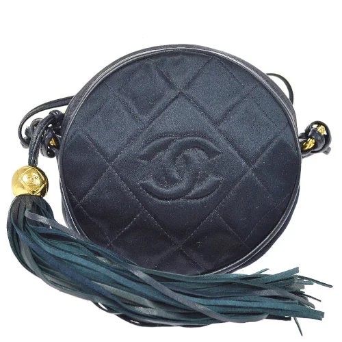 Bold And Flash-Sale Bags Chanel 1989-1991 Quilted CC Fringe Cross Body Shoulder Bag Navy