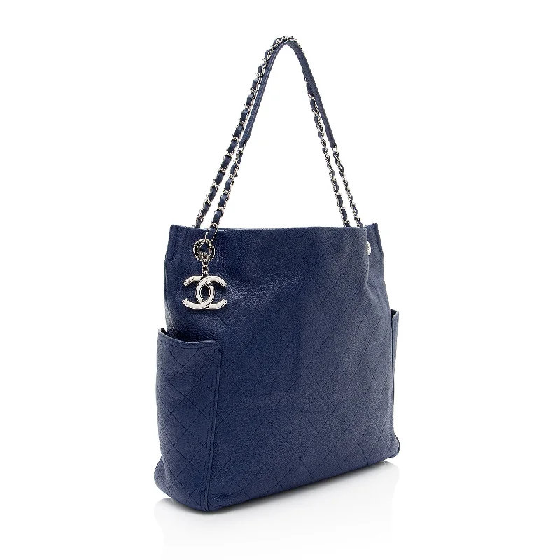 Luxury Bags On Sale Chanel Caviar Leather CC Medium Pocket Hobo (SHF-FN0TcF)