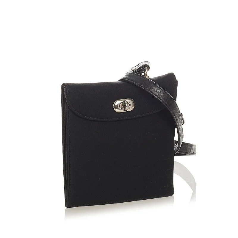 Holiday Gift Bags For Christmas Fendi Leather Crossbody Bag (SHG-31860)