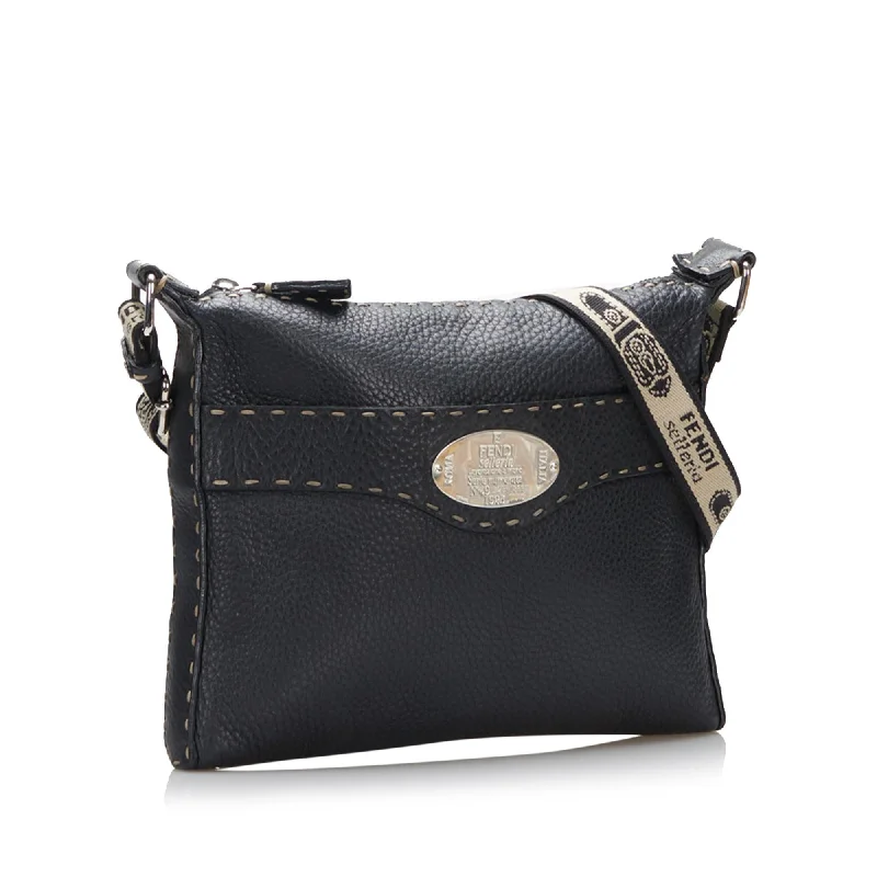 Bags For Personalized Gifts Fendi Selleria Crossbody Bag (SHG-3dGBN1)