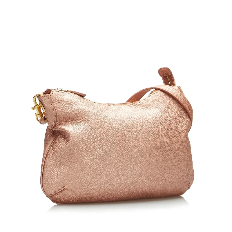 Luxury Bags For Working Professionals Fendi Selleria Crossbody (SHG-CorsEm)