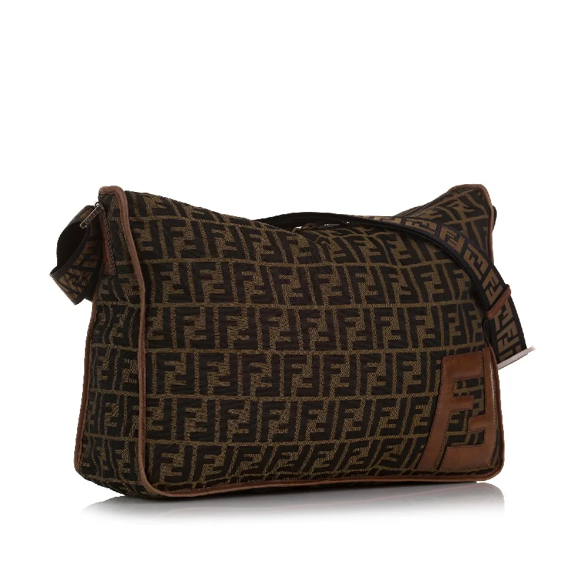 Spacious And Discounted Bags Fendi Zucca Crossbody Bag (SHG-yrbyvy)