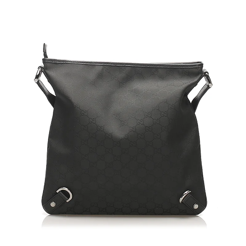 Bags For Outdoor Adventures Gucci GG Canvas Abbey D-Ring Crossbody Bag