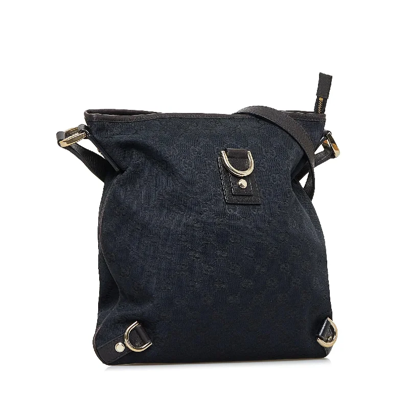Bags For Minimalist And Functional Design Gucci GG Canvas Abbey D-Ring Crossbody (SHG-tO1BxU)