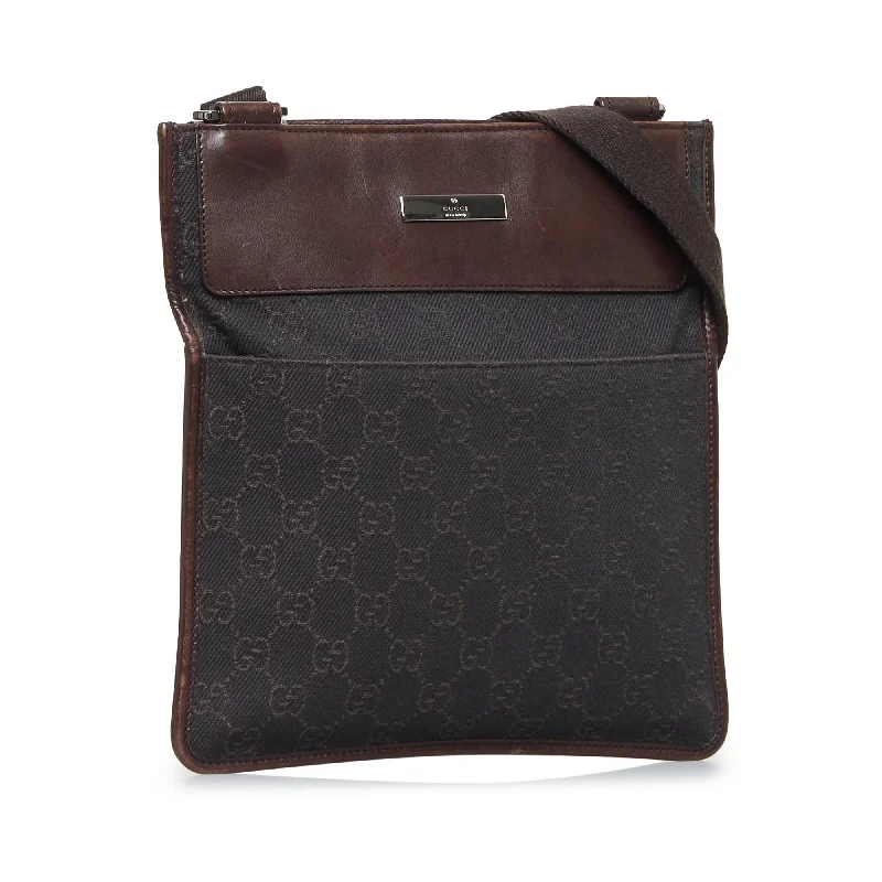 Cyber Monday Discounts On Bags Gucci GG Canvas Crossbody Bag (SHG-Doon0V)