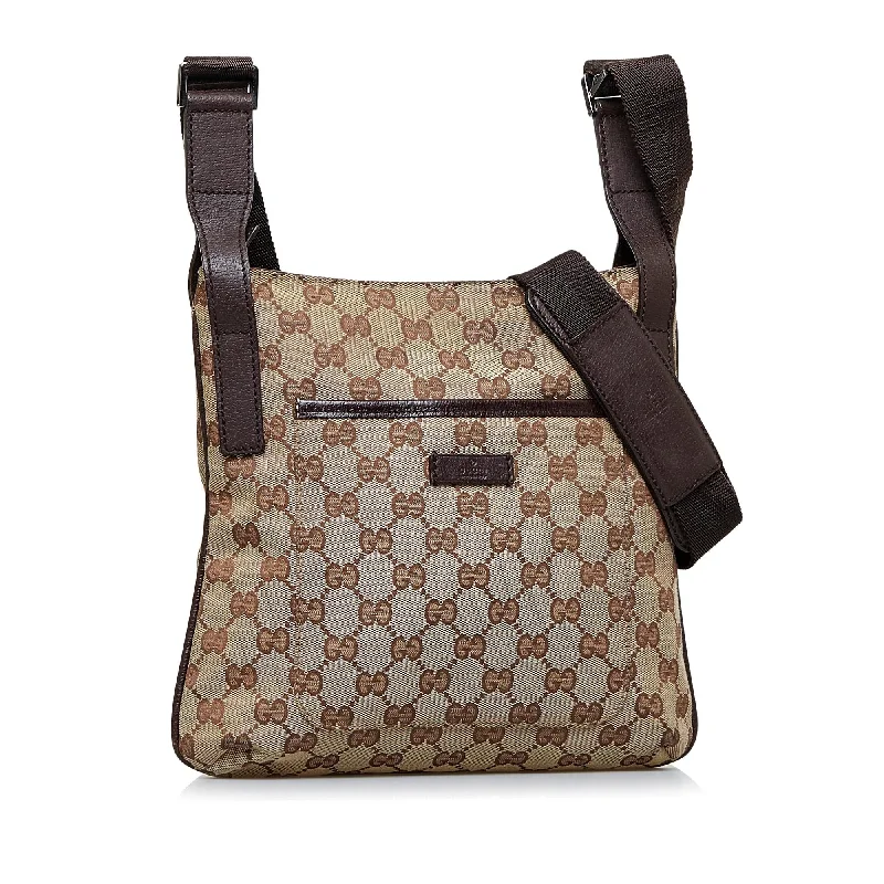 Bag For Modern Fashion Gucci GG Canvas Crossbody (SHG-KjzGux)